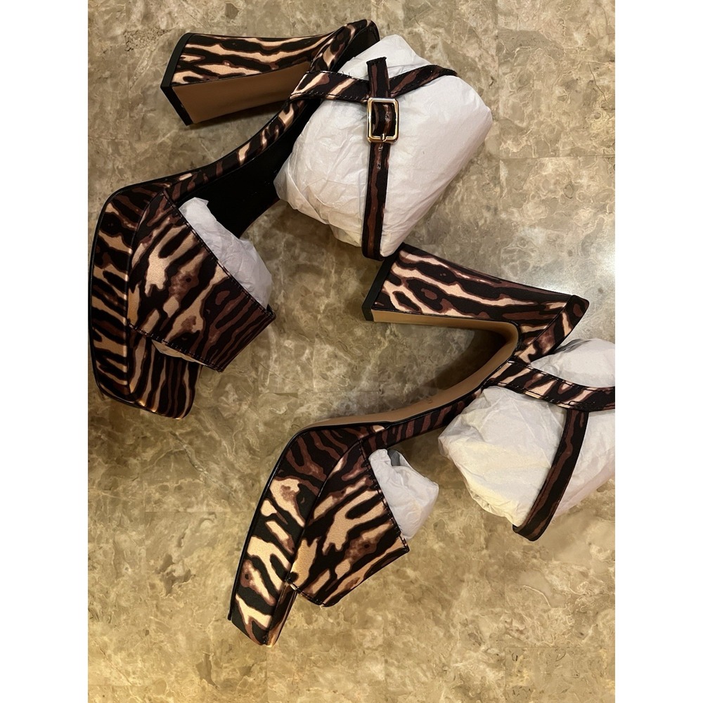 Katy Perry Square Open Sandal Shoes Womens Size 7 Animal Print Heels - Picture 6 of 8